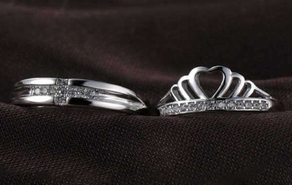 Key Pieces of Matching Promise Rings