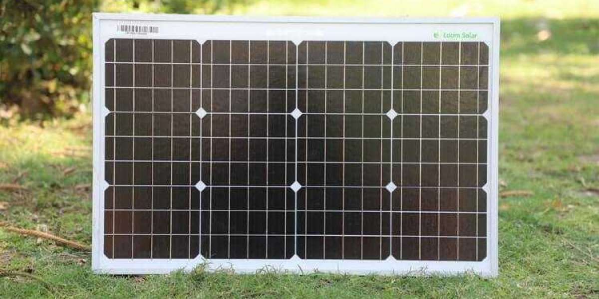 What is a solar power inverter?