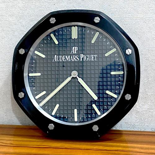 Black Luxurious Office & Home Decorated Stainless Steel Wall Clock