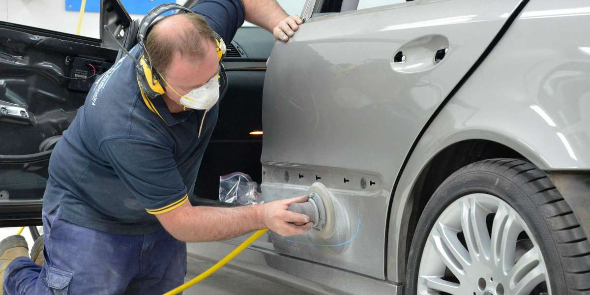 The Benefits of Hiring Panel Beater and Smash Repair Services