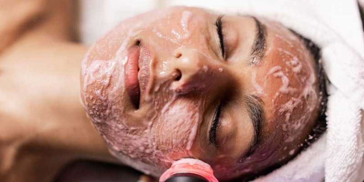 The Ultimate Skincare Treatment is Provided by Skilled Spa Professionals