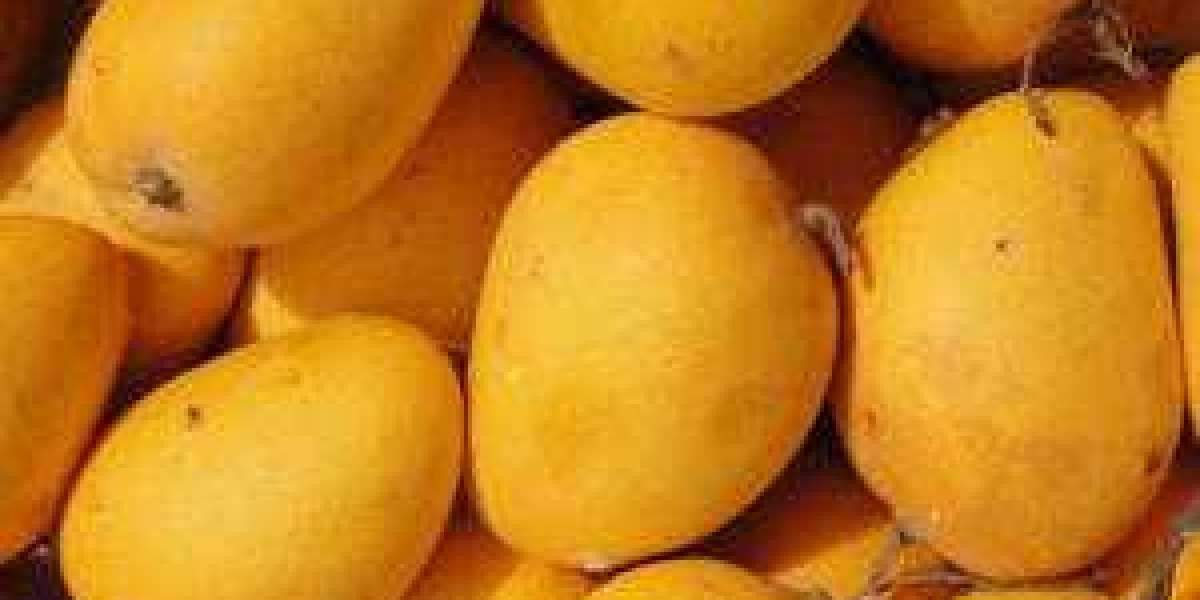 How to Cut Pakistani Mangoes Properly