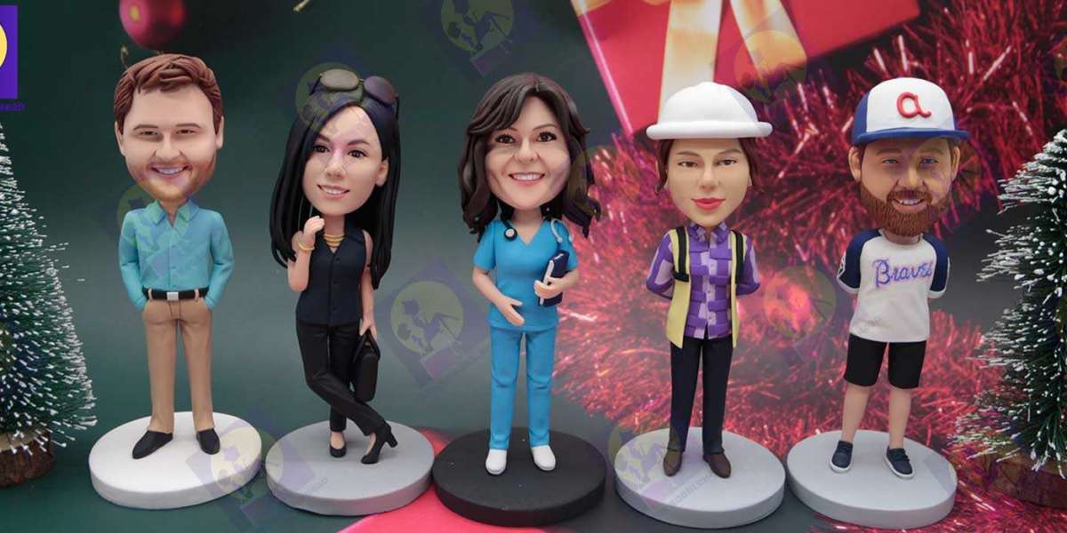 These are some of the best custom bobblehead dolls