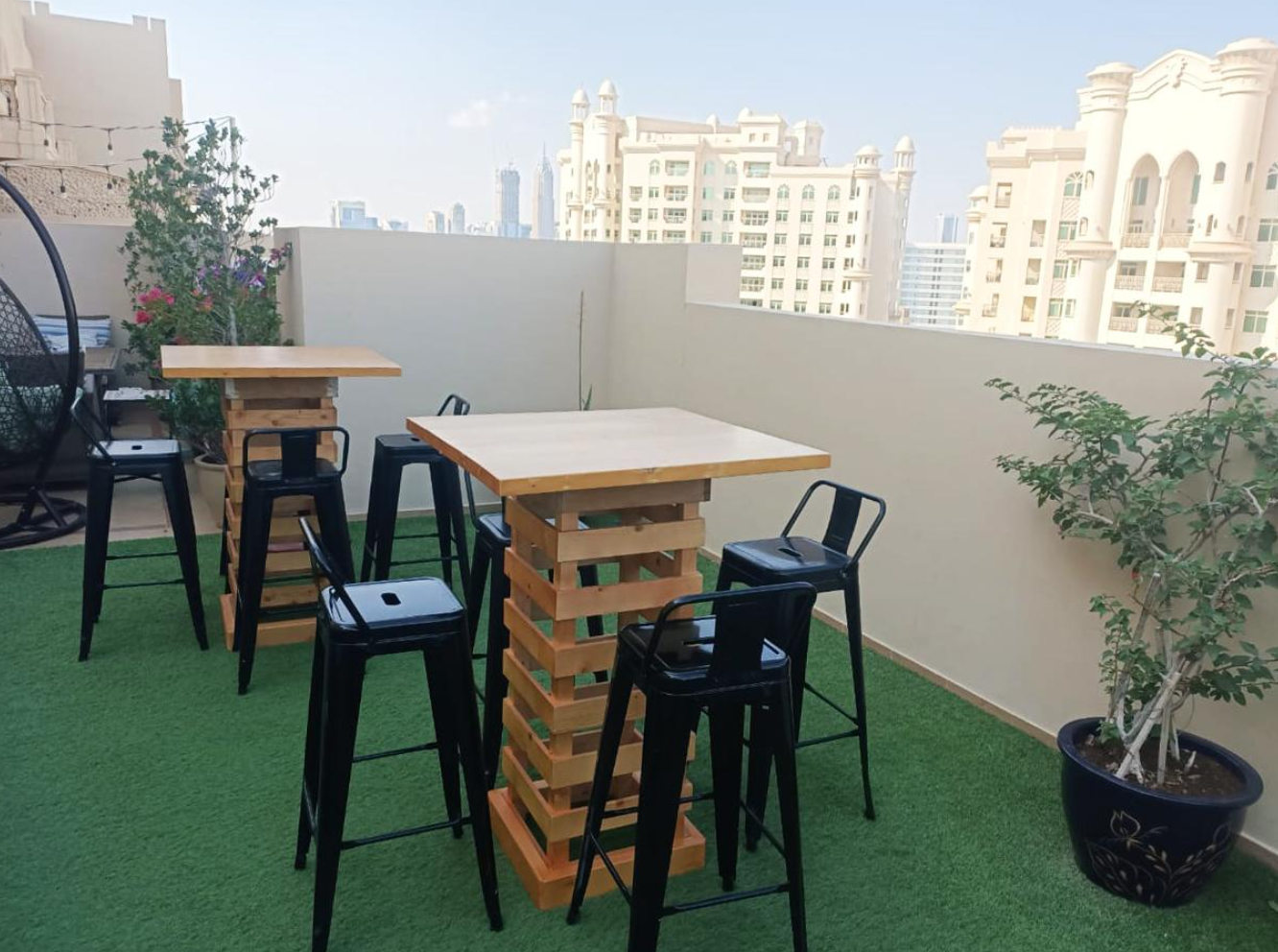 Maximising Birthday Party Spaces with Space-Saving Furniture: Areeka's Tips and Tricks - Furniture Rentals in Dubai | Abu Dhabi | UAE